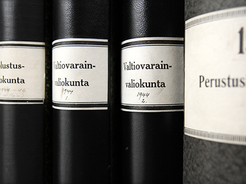 Mer information om originalhandlingarna och de övriga handlingarna i riksdagens arkiv.