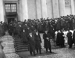 Mer information  om riksdagen med vänstermajoritet.