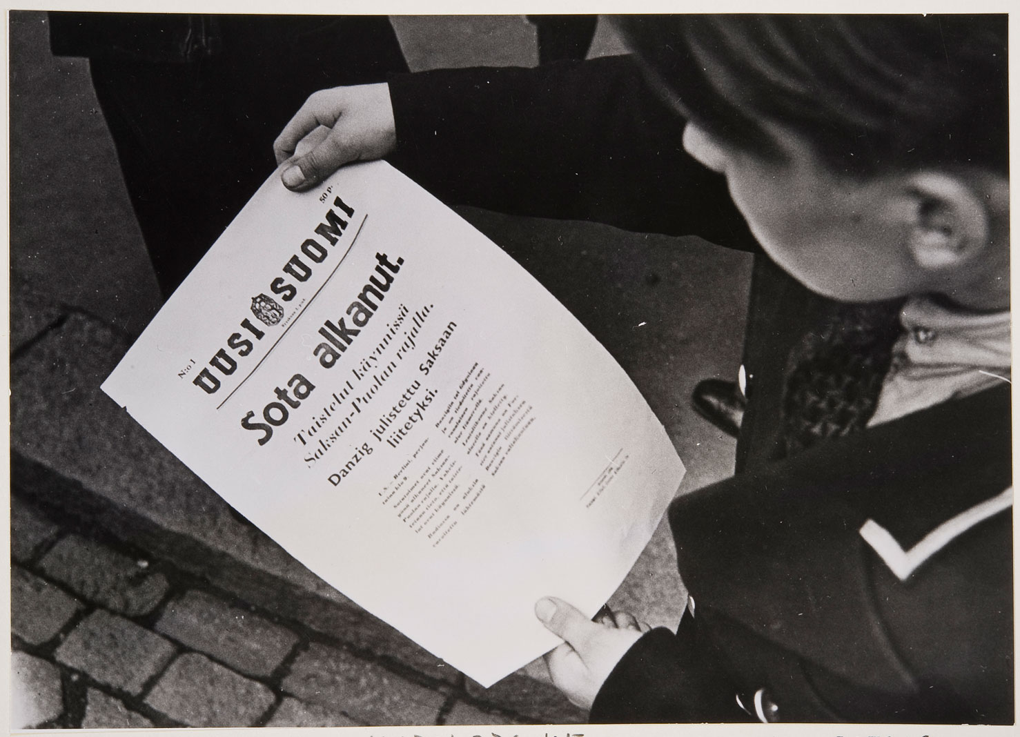 Meddelande om andra världskrigets utbrott den 1 september 1939.